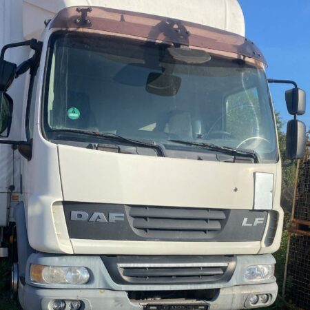 DAF LF 45, 2003 свыше 3,5 тонн 4,0 л дизель механика 4x2 Пробег 620000
