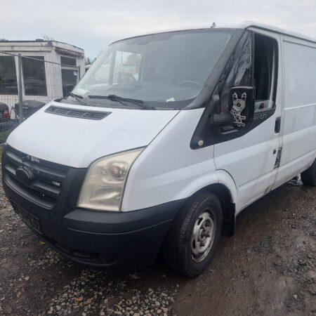Ford Transit 2.0tdi  2006 год 5-кa Пробег 199 400