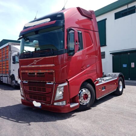 Тягач Volvo FH 540